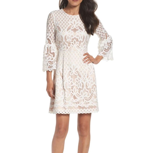 Eliza J Dresses & Skirts - [Eliza J] Bell Sleeve Fit & Flare Dress